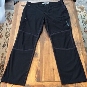 ARIAT Men's Rebar Durastretch
Ripstop Cargo Straight Leg 31R